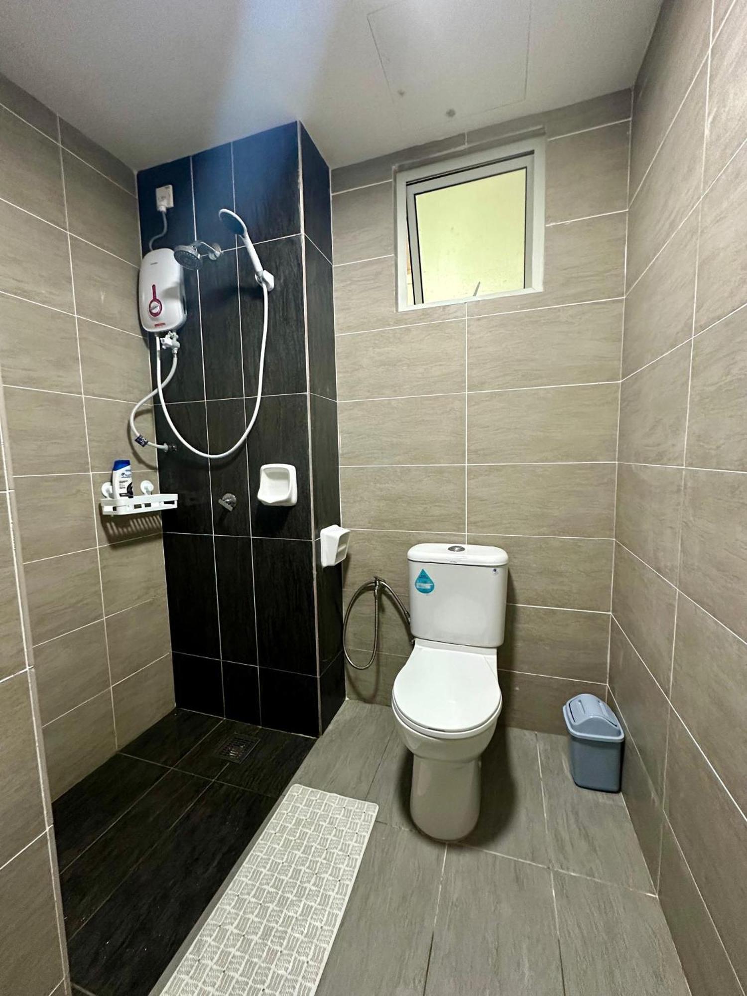 Unit At Residensi Suasana Apartment