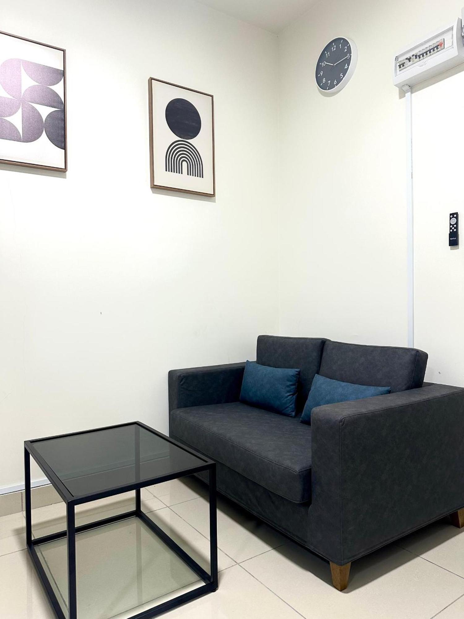Apartment Unit At Residensi Suasana